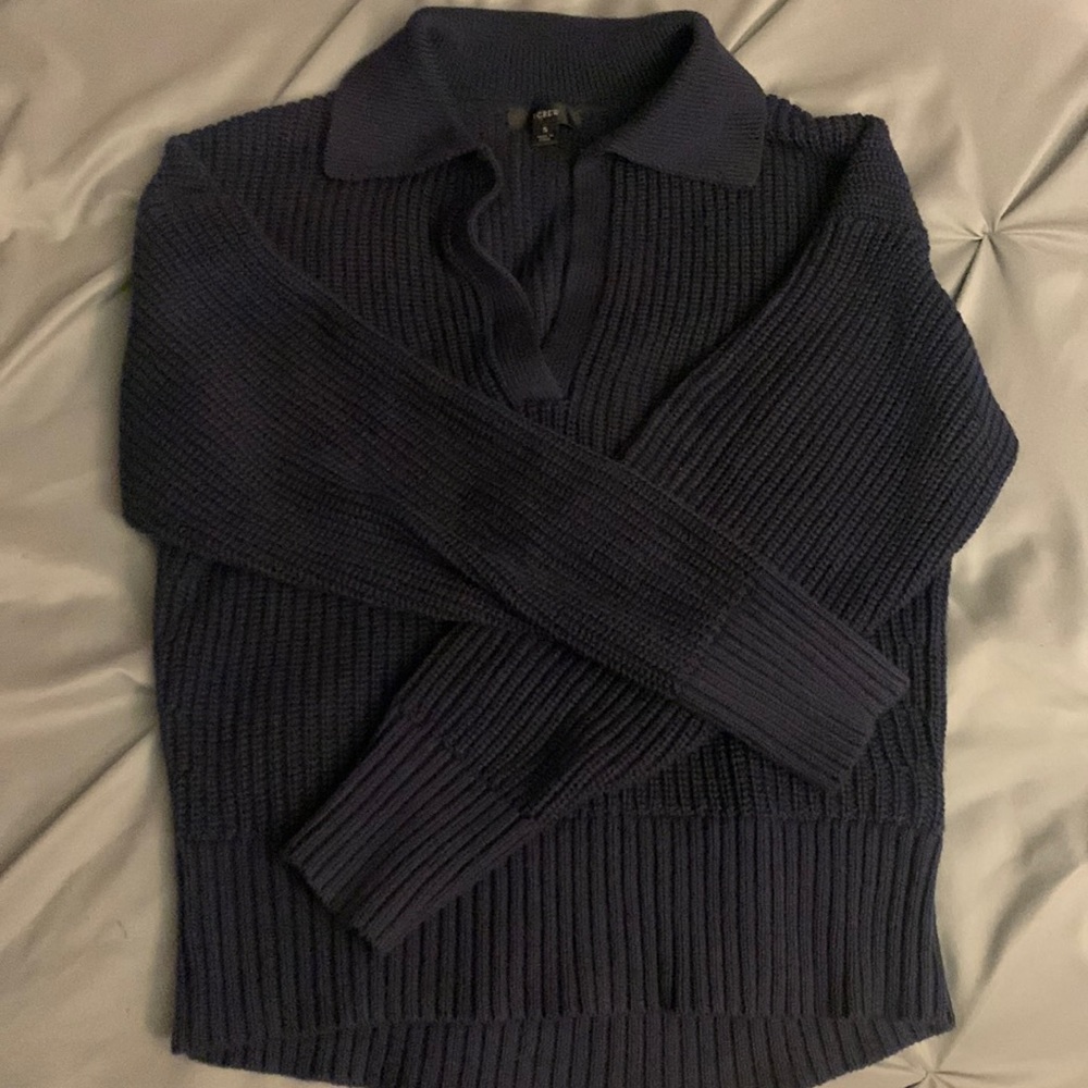 Cozy navy blue collared J. Crew cotton sweater